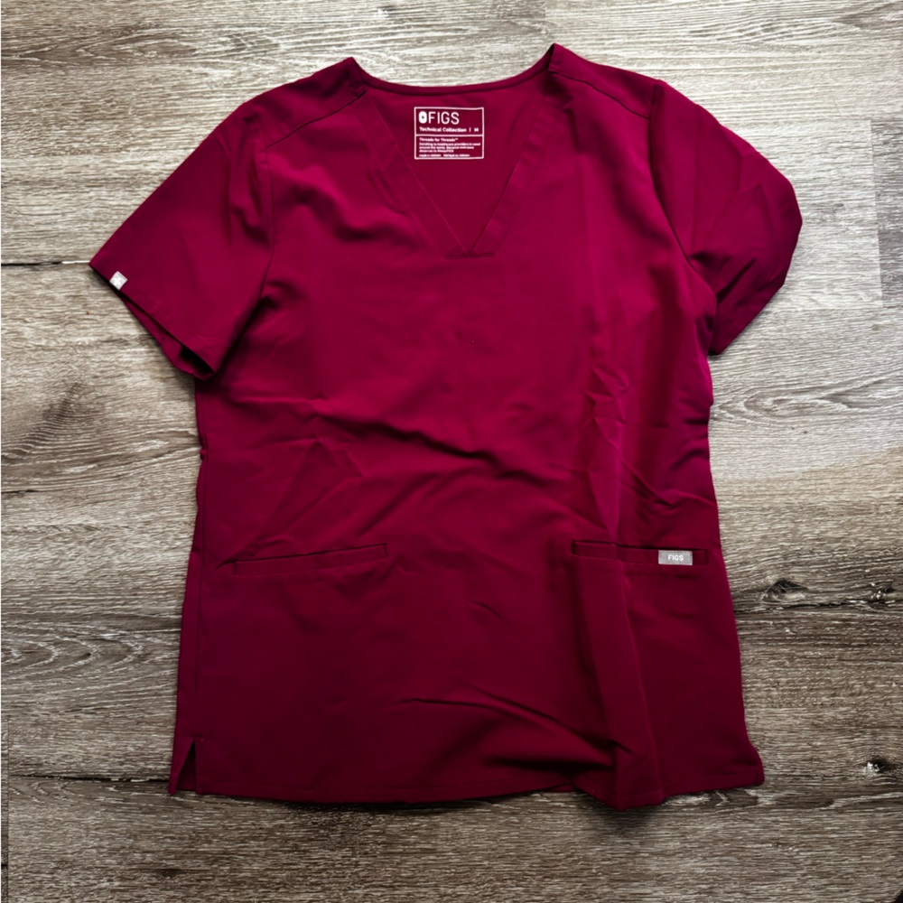 Figs Dark Pink Casma V-Neck Scrub Top size M